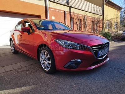 MAZDA 3 2.2 D Revolution Top