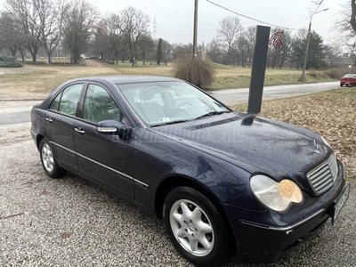 MERCEDES-BENZ C 180 Classic