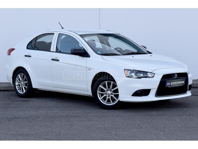 MITSUBISHI LANCER Sportback 1.6 Invite