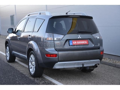 MITSUBISHI OUTLANDER 2.4 MIVEC Instyle Navi AWD-4X4 // EXPORTRA IS! // AKCIÓS ÁR! // 7 SZEMÉLY! // NÉMET OKMÁNYOK! // EURO 4