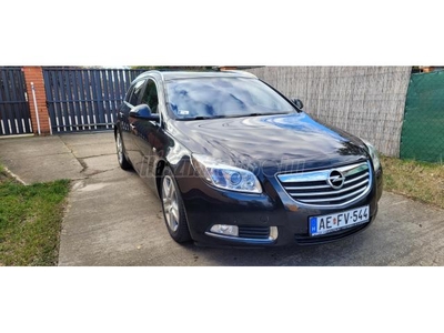 OPEL INSIGNIA 2.0 CDTI Sport (Automata)