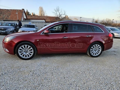 OPEL INSIGNIA Sports Tourer 1.6 T Cosmo PANORÁMATETŐ-NAVIGÁCIÓ-BŐR-SZERVIZKÖNYV-XENON!