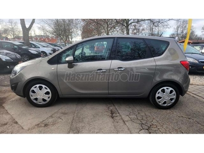 OPEL MERIVA B 1.4 T Cosmo Navi! 6 sebességes! 140 Lovas! vonóhorog! Tempomat! Űlés és kormnyfűtés!