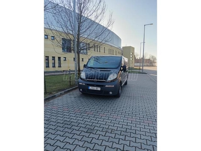 OPEL VIVARO