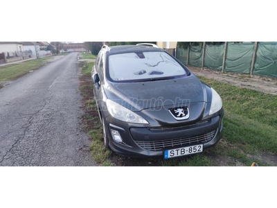 PEUGEOT 308 SW 1.6 HDi Premium