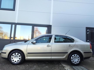 SKODA OCTAVIA 1.6 Ambiente 1.5 ÉV MŰSZAKI VIZSGA - AUTÓBESZÁMÍTÁS - ÚJ TÉLI-NYÁRI GUMIK