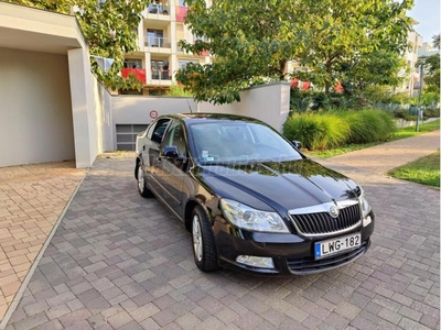 SKODA OCTAVIA 1.6 Ambiente