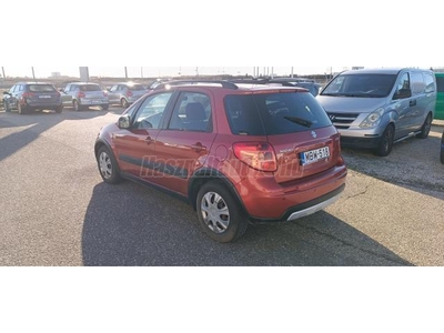 SUZUKI SX4 1.6 EasyGO GS Automata. Mo.-i. digit klíma. leinformálható