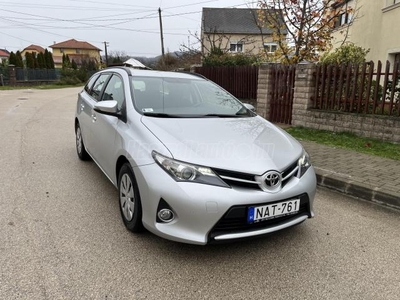 TOYOTA AURIS Touring Sports 1.33 Active Gyári hibátlan állapotban!