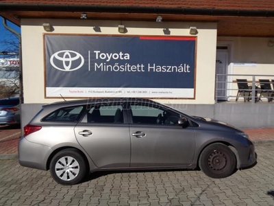 TOYOTA AURIS Touring Sports 1.4 D-4D Live