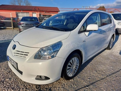 TOYOTA VERSO 2.0 D-4D Premium Navi