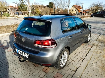 VOLKSWAGEN GOLF VI 1.6 TDi Highline DSG BŐR. XENON. LED