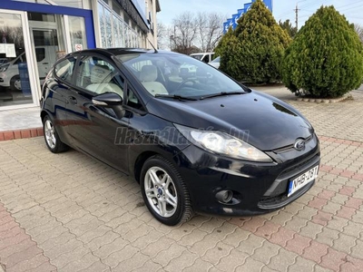 FORD FIESTA Van 1.4 TDCi Ambiente EURO5 Márkaszervizünk autója. Trend felszereltség