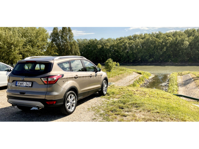 FORD KUGA 1.5 EcoBoost Titanium Technology 2WD