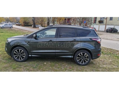 FORD KUGA 1.5 TDCi Titanium Technology ST LINE