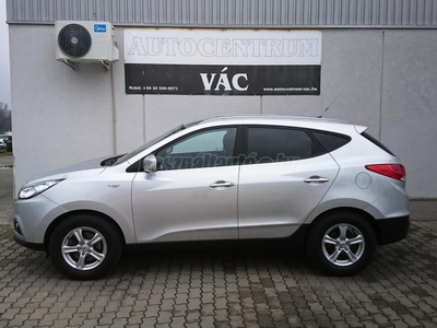 HYUNDAI IX 35 ix35 1.6 Style 2WD 75 000KM