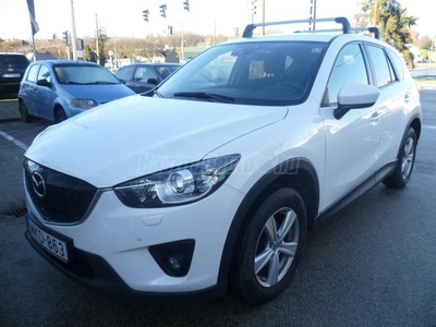 MAZDA CX-5 2.2 CD Challenge MO-i. NAVI. végig vezetett szervizkönyv. eredeti fényezés