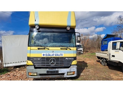 MERCEDES-BENZ ACTROS 1831