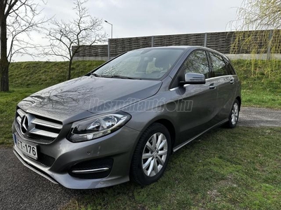 MERCEDES-BENZ B 180 CDI Style EURO6 Navi. téli-nyári kerék. kamera. ül.fűtés