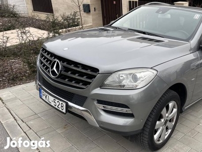 Mercedes-Benz ML 250 Bluetec (Automata) Kevés k...