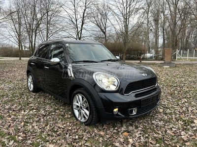 MINI COUNTRYMAN Cooper1.6 S ALL4 BŐR-NAVI-XENON-ÜLFŰT-ÚJ VEZÉRLÉS-ÚJ KUPLUNG