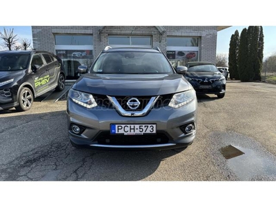 NISSAN X-TRAIL 1.6 DIG-T Tekna