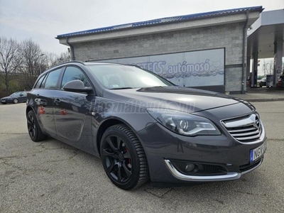 OPEL INSIGNIA Sports Tourer 1.8 Active VÉGIG VEZETETT SZERVIZKÖNYV!