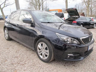 PEUGEOT 308 1.2 PureTech Access Magyarországi Szervízkönyves