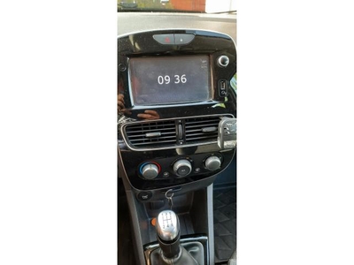 RENAULT CLIO 1.2 16V Life