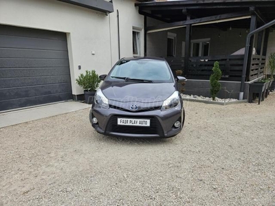 TOYOTA YARIS 1.5 HSD Active (Automata) digit-klíma.tolatókamera.keyless-go.tempomat