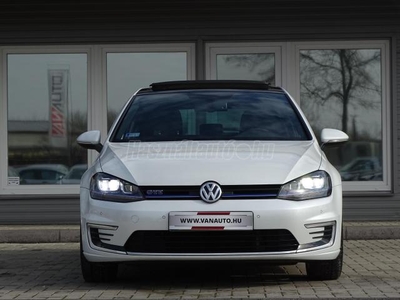 VOLKSWAGEN GOLF VII 1.4 TSI GTE Plug-In-Hybrid DSG LED-NAVI-F1'VÁLTÓ-PANORÁMATETŐ-AZONNAL'ELVIHETŐ