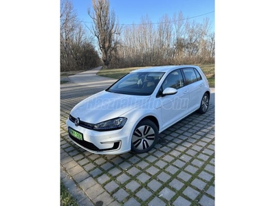 VOLKSWAGEN GOLF VII e-Golf