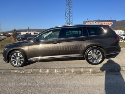 VOLKSWAGEN PASSAT VIII Variant 2.0 TDI BMT Highline DSG