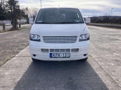 VOLKSWAGEN TRANSPORTER 2.5 TDI 4Motion