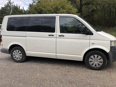 VOLKSWAGEN TRANSPORTER T5 2.5 TDI Mikrobusz ICE Plus 9 fős! Tetőklíma!