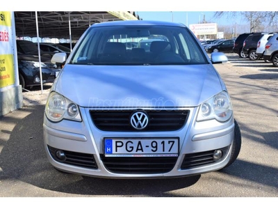 VOLKSWAGEN POLO IV 1.2 60 Trendline