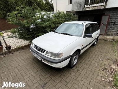 Volkswagen Passat IV Variant 1.6 CL