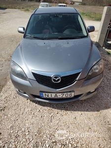 MAZDA Mazda 3