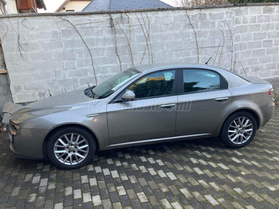 ALFA ROMEO 159 2.2 JTS Distinctive