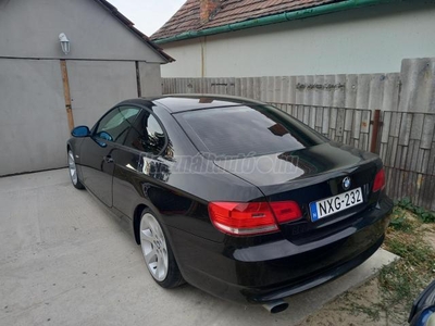 BMW 3-AS SOROZAT 320i