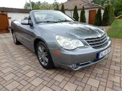 CHRYSLER SEBRING V6 3.6.240LE. HIBÁTLAN TETŐ. BOSTON HIFI RENDSZER. MEGKÍMÉLT