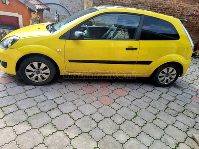 FORD FIESTA 1.4 Sport