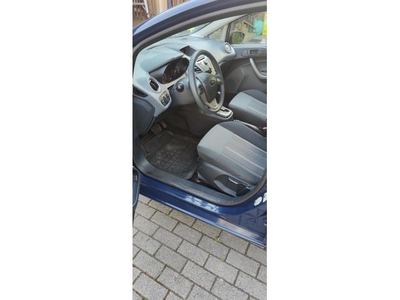 FORD FIESTA 1.4 Trend (Automata)