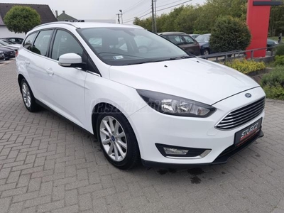 FORD FOCUS 1.5 TDCI Titanium S S Powershift Magyar-Sz.könyv-KM GARANCIA