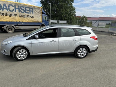 FORD FOCUS 1.6 Ti-VCT Trend Plus