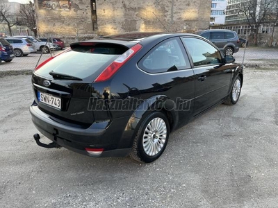 FORD FOCUS 1.6 Trend