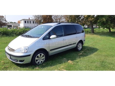 FORD GALAXY 1.9 TDI Ghia [6 személy]