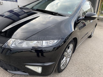 HONDA CIVIC 1.8 Sport Becsületesnepper