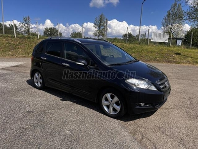 HONDA FR-V 1.8 Executive TETŐABLAK/ XENON/ KÉT KULCS/ AZONNAL ELVIHETŐ