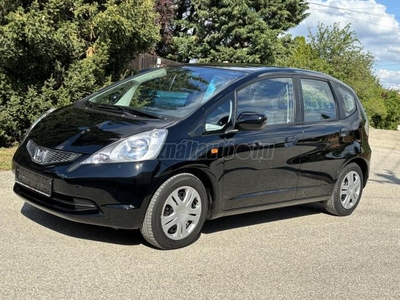 HONDA JAZZ 1.2 Trend Plus 121 E KM+ROZSDAMENTES+KLIMA+ABS+GYÖNYÖRŰ ÁLLAPOT!!!